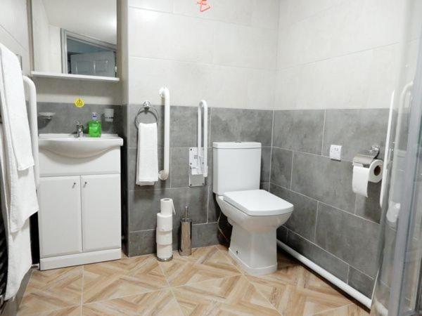 ברידג'ווטר The Town Hotel מראה חיצוני תמונה